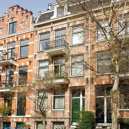 B&B Bij De Amstel Oda ve Kahvaltı