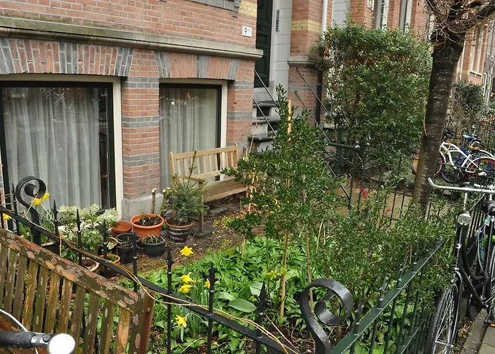 B&B Bij De Amstel Couette-café