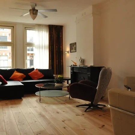 B&B Bij De Amstel * アムステルダム